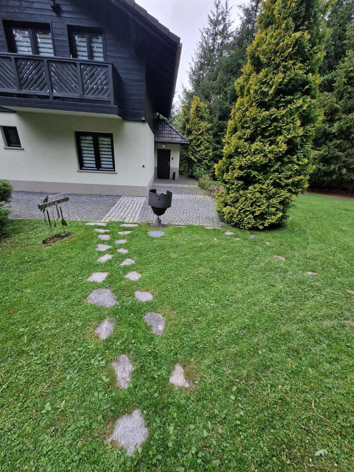 Villa Falsztyn Holiday Home Экстерьер фото